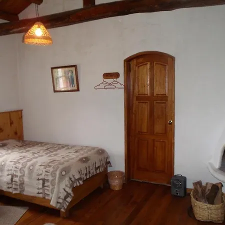 Hosteria Hotel Cuello De Luna - Cotopaxi - Country Inn Lasso Room photo